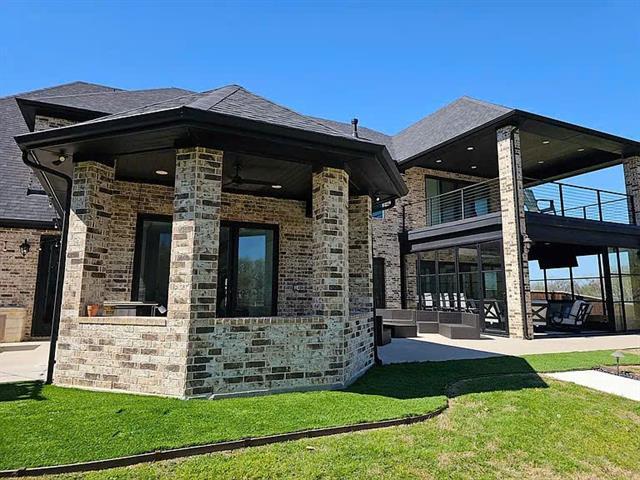 Building Photo - 3824 Harvest Glen