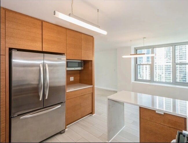 Photo - 400 E Randolph St Apartment