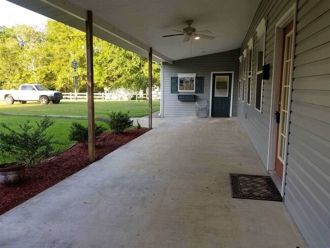 Foto del edificio - 2039 S Ridge Rd