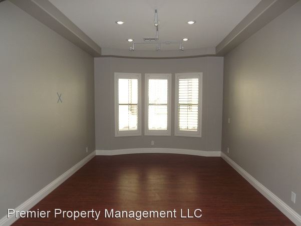 Building Photo - 2 br, 2.5 bath House - 472 Via Stretto Ave