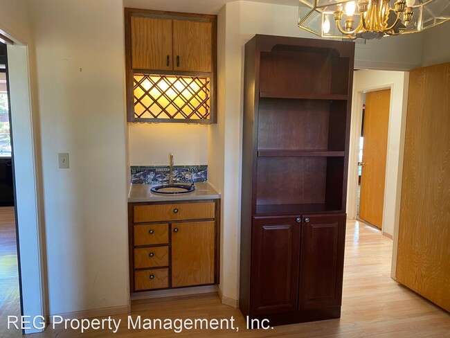 Building Photo - 3 br, 2 bath House - 222 Chaplin Lane