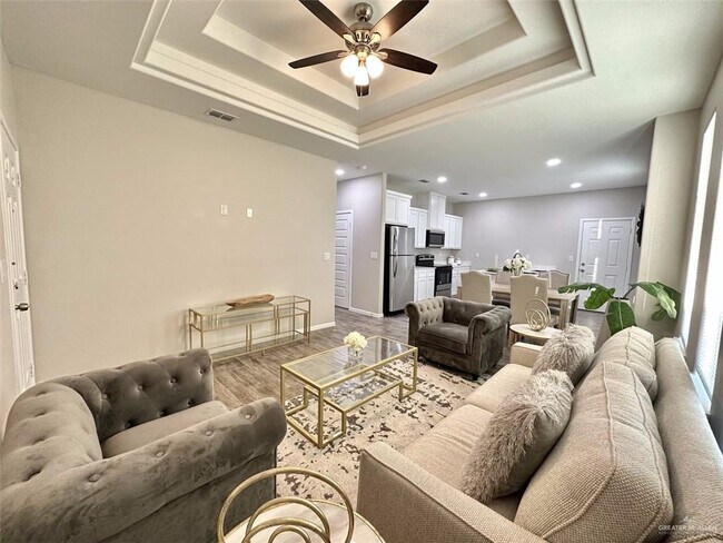 Foto del edificio - 13 Shavano Dr