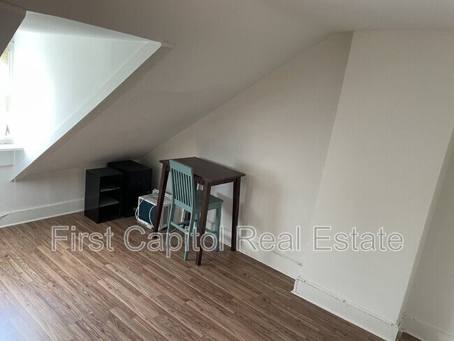 Foto del edificio - 145 S Beaver St