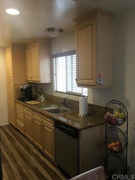 Foto del edificio - 7064 Amherst St