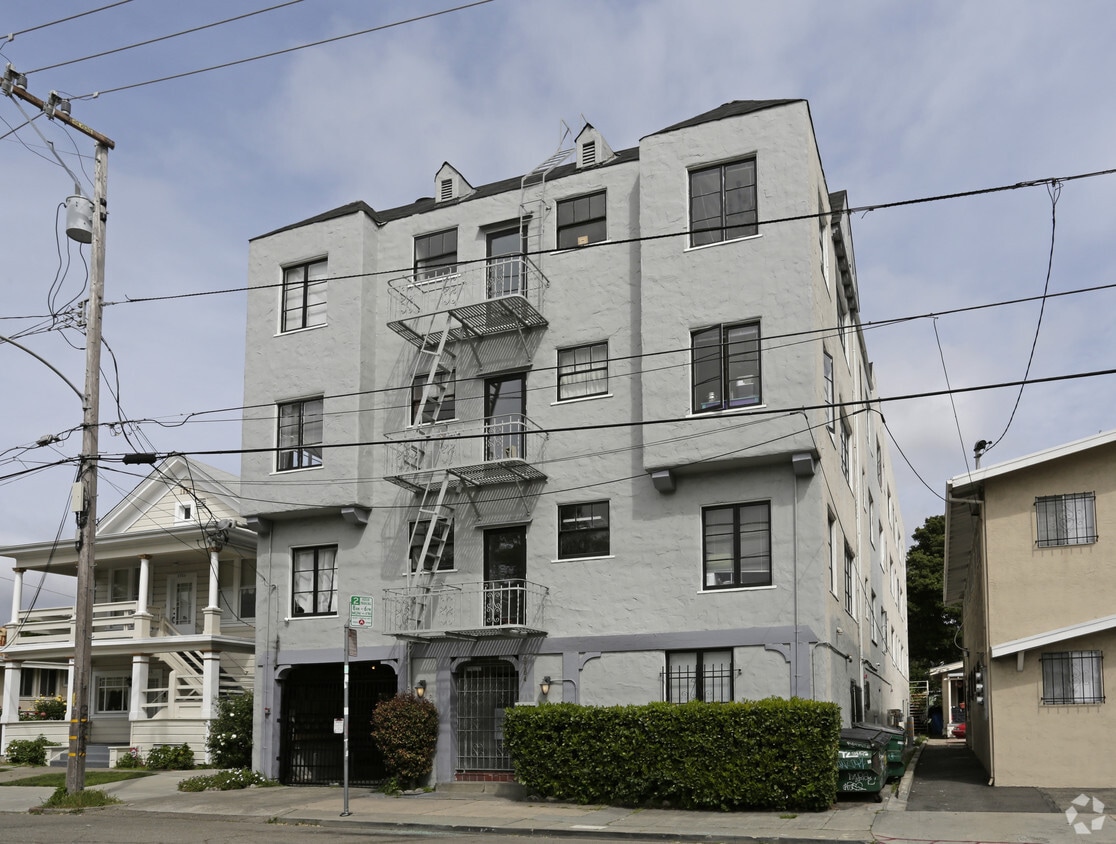 Primary Photo - 3764 Shafter Ave