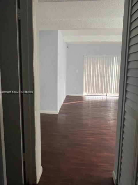 Building Photo - 1005 S Flagler Ave
