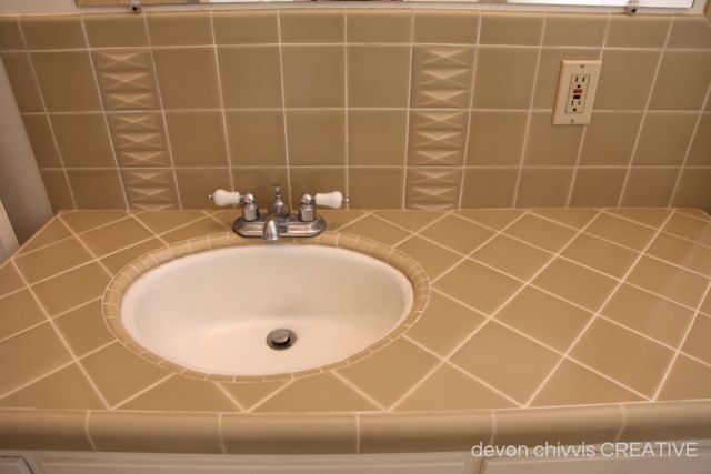 Bathroom - 1142 Garfield Ave