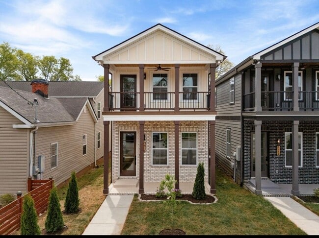 Building Photo - 151 Fain St
