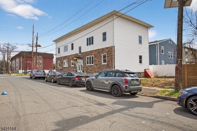 Foto del edificio - 378 Grand St