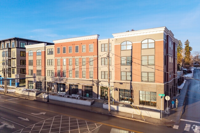 Building Photo - 11 Park Street Apartments
