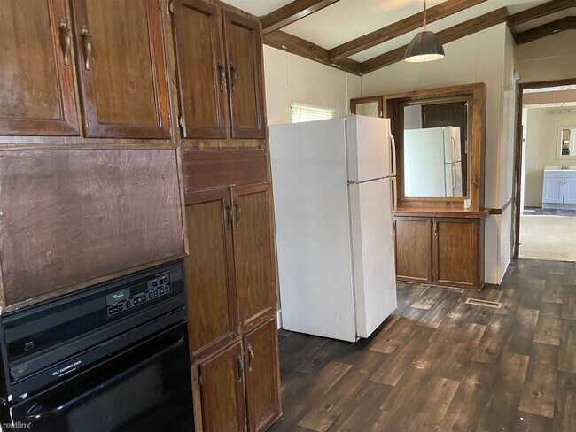 Foto del edificio - 3 br, 2 bath House - 589 McCauley Rd Lot 5