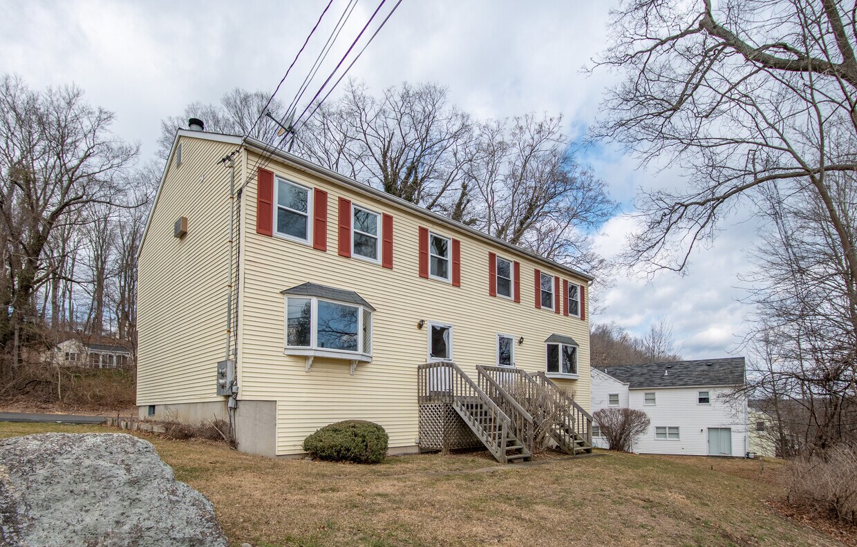 Primary Photo - 20 Maple Ave