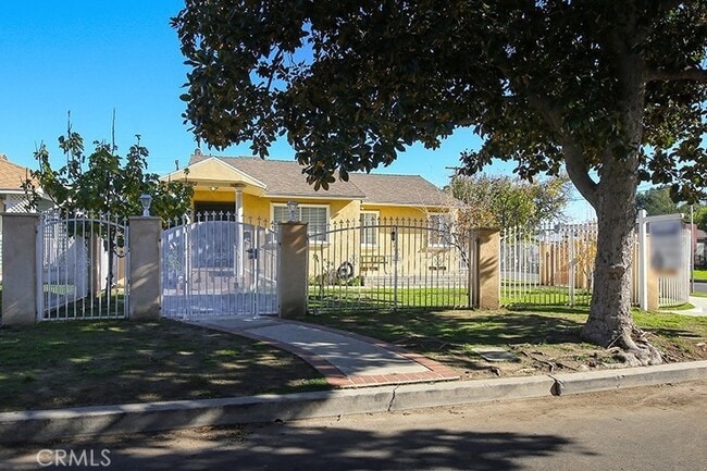 Building Photo - 7400 Blewett Ave