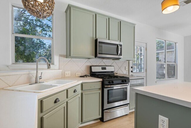 Foto del edificio - 2209 Boneset Trail