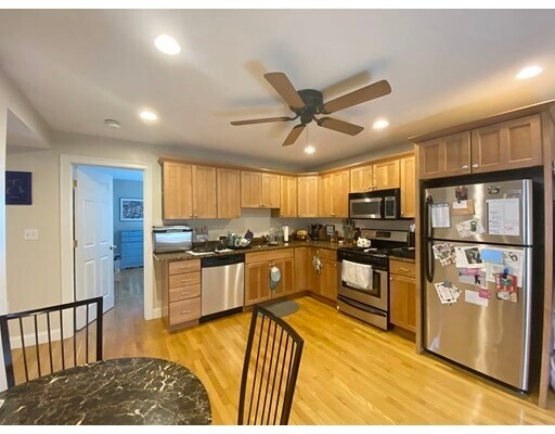 Foto del edificio - 204 Marion St