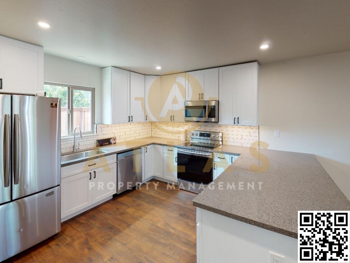 Building Photo - Coming Soon - Charming 2-Bedroom Rental in...