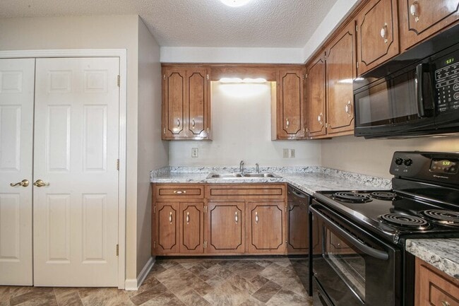 Building Photo - 3059 Woody Ln