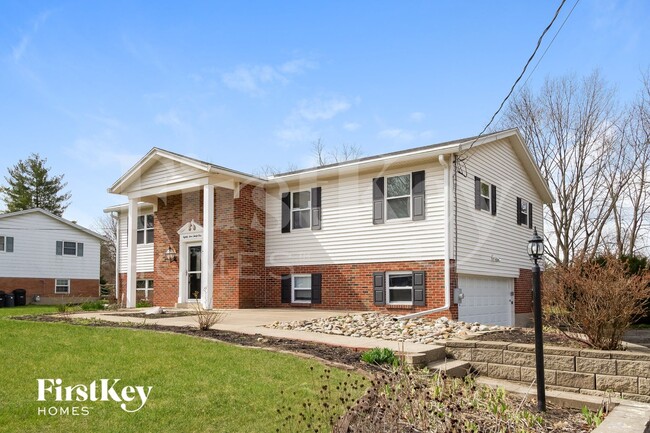 Building Photo - 8431 Bluebird Dr