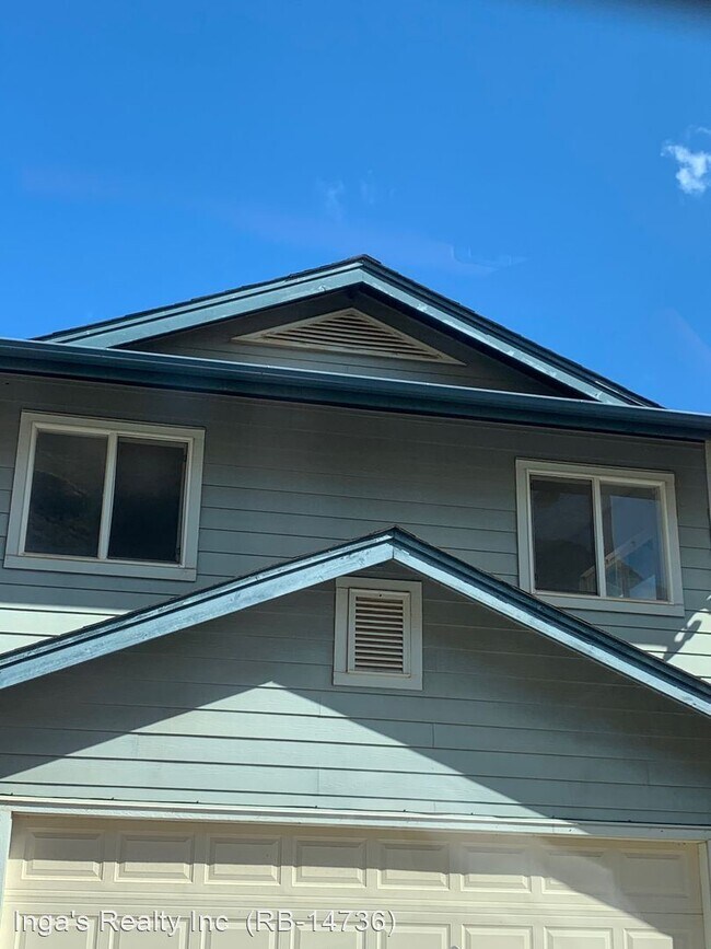 Foto del edificio - 3 br, 3.5 bath House - 87-1032 Oheohe St.