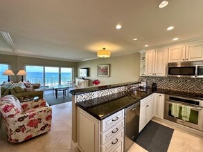 Building Photo - 310 S Ocean Blvd