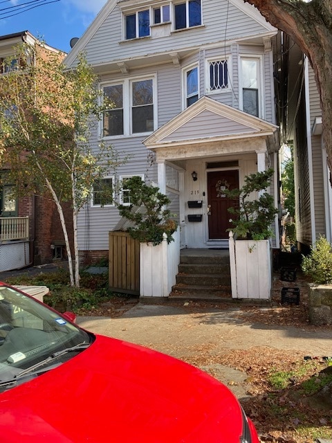 Building Photo - 219 Dwight St