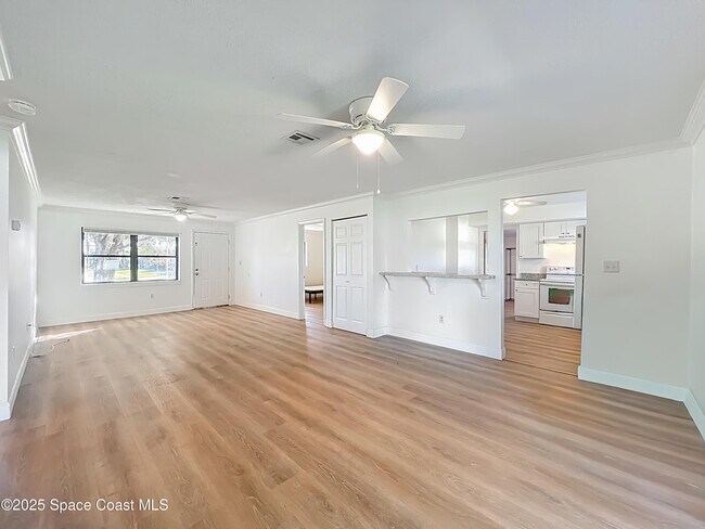 Foto del edificio - 2198 Woodbury Rd