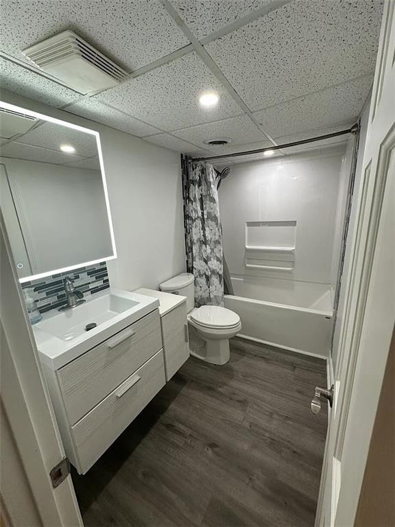 Foto del edificio - 260 Glen Meadow Ct
