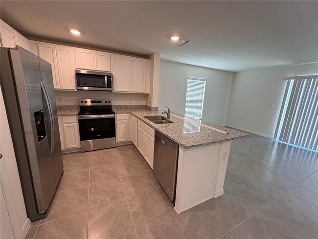 Foto del edificio - 2910 Hudson Hammock Wy