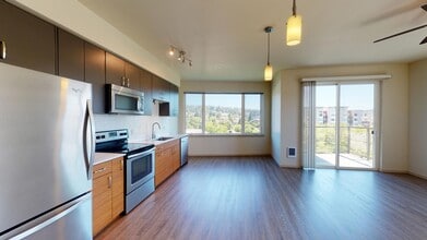 Interior Photo - Milehouse