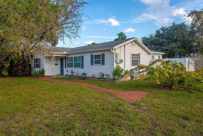 Foto del edificio - 206 40th Ave NE