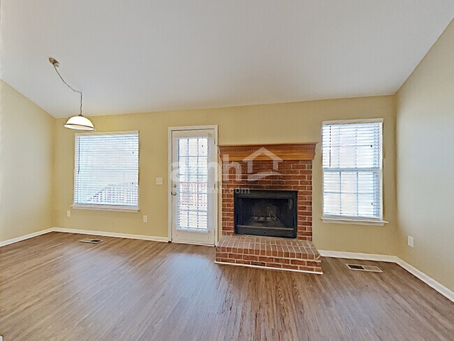 Building Photo - 111 Bennett Drive