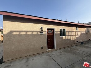 Building Photo - 2445 Harwood St