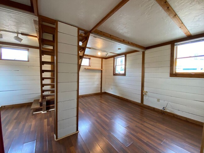 Foto del edificio - 515 S Fess Ave