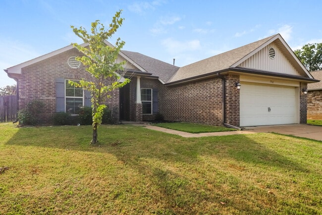 Foto del edificio - 7761 Brierfield Dr E