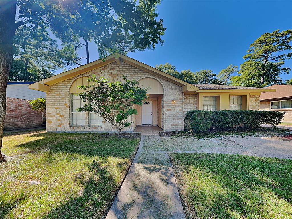 23107 Whispering Willow Dr, Spring, TX 77373 House Rental in Spring, TX