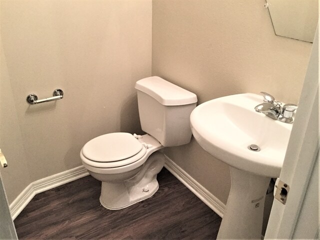 Foto del edificio - 2213 Perkins Crossing Dr