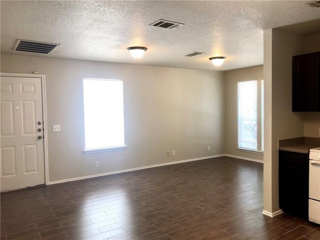 Building Photo - 4520 Best Way
