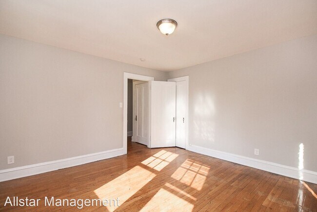 Building Photo - 3 br, 1.5 bath House - 3801 Montevista