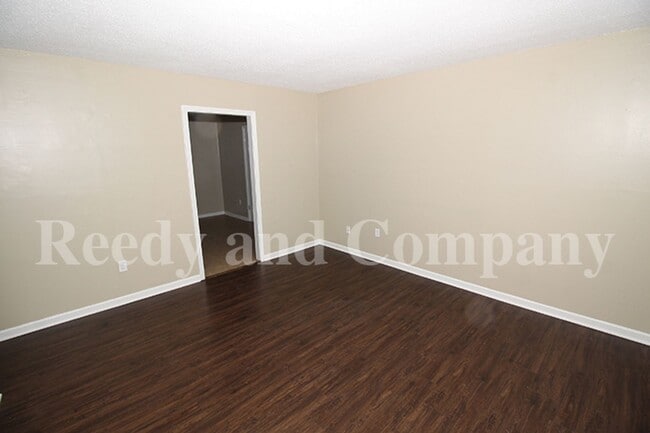 Building Photo - 66 W Paxton Ln
