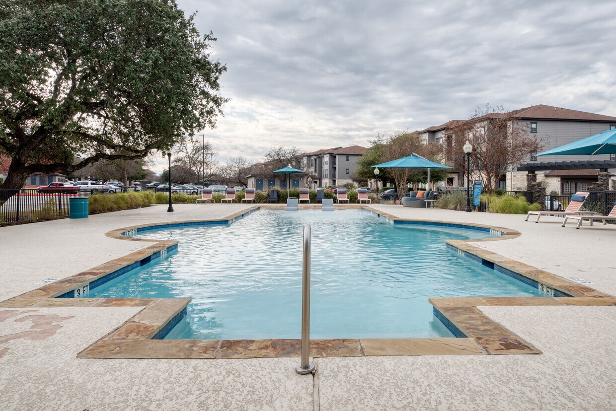 Laurel Canyon Apartments Apartments in San Antonio, TX