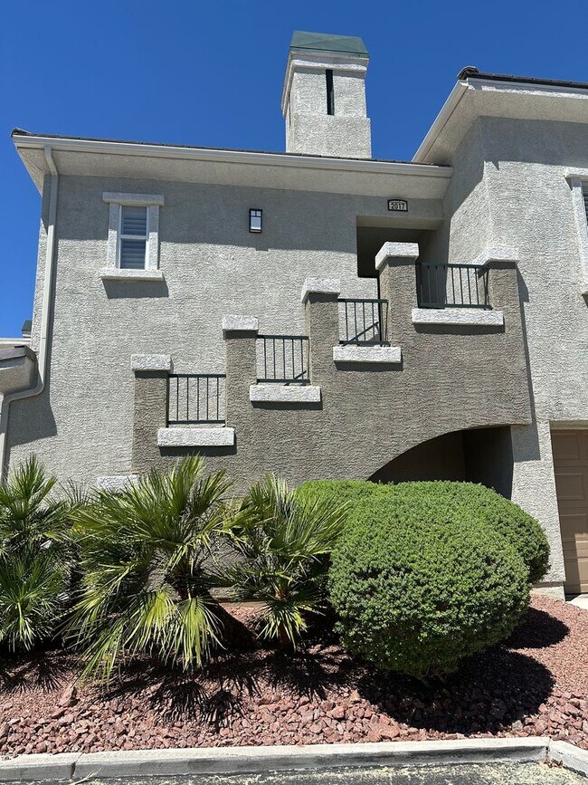 Foto del edificio - MUST SEE 2 BEDROOM CONDO IN SUMMERLIN!