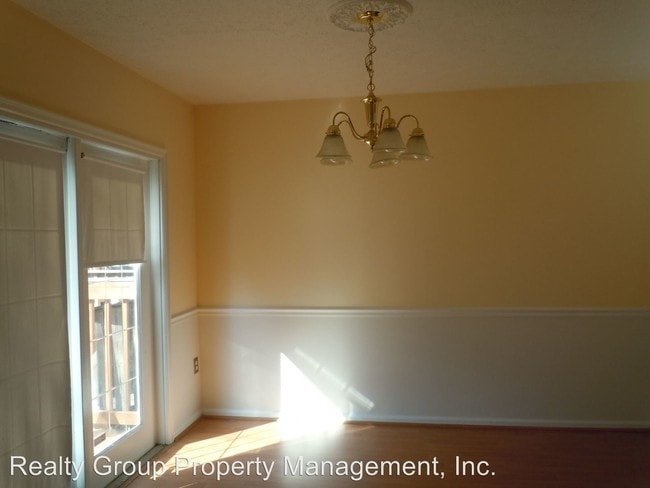 Building Photo - 12441 Sky Blue Dr