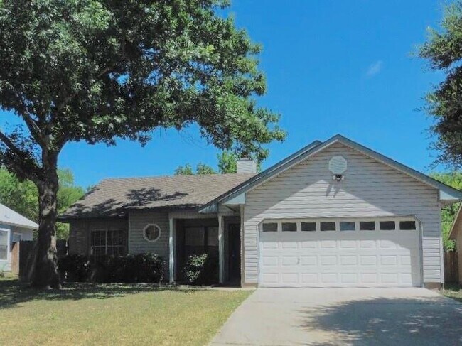 Building Photo - 16316 Framingham Cir