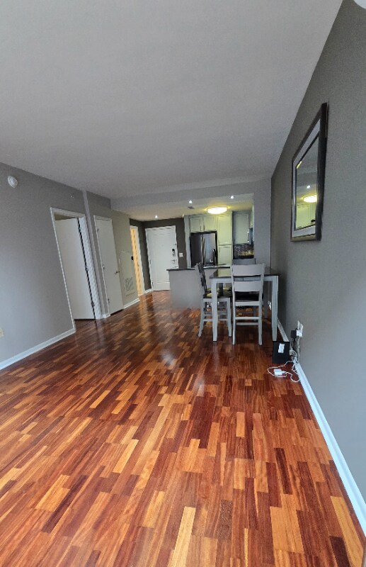 Foto del edificio - 355 I St SW