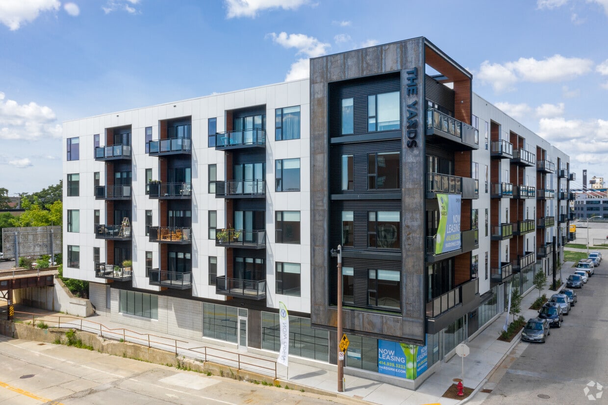 The Yards 205 W Oregon St Milwaukee, WI