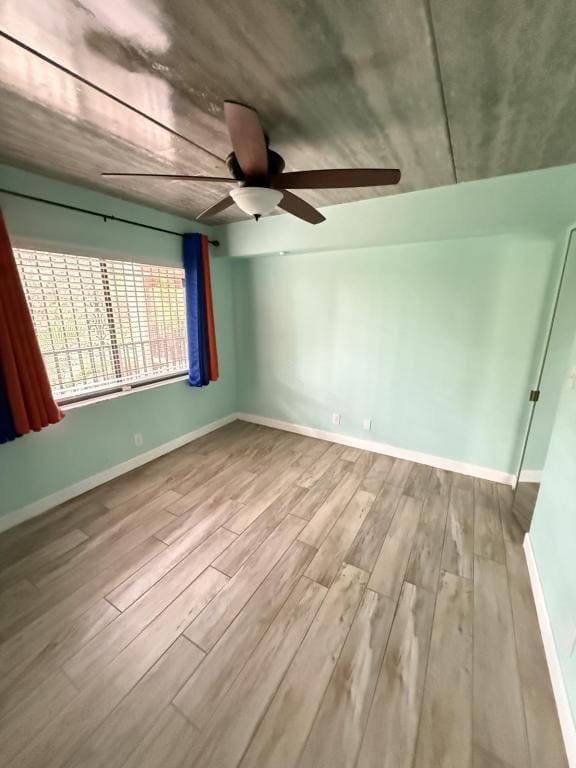 Building Photo - 1540 Riverside Dr