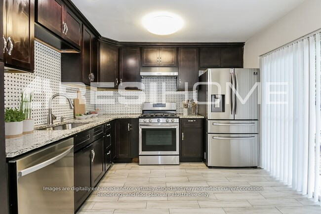 Building Photo - 5358 Regal Oak Cir