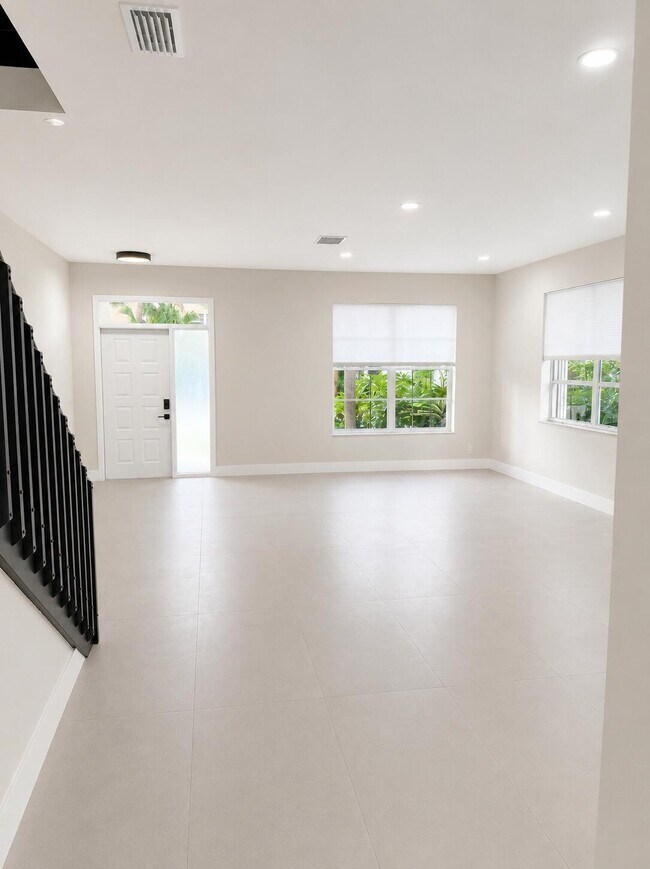 Foto del edificio - 6170 NW 77th Pl