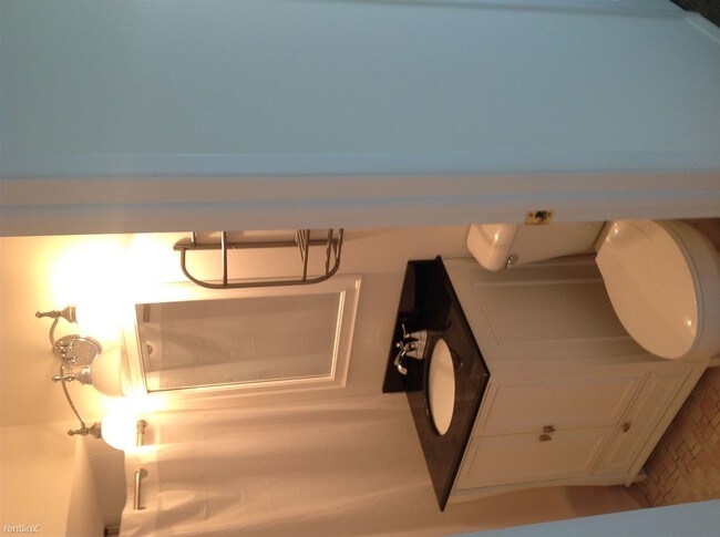 Foto del edificio - 2 br, 1 bath Apartment - 7327 W 80th St