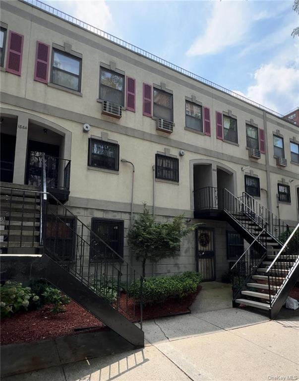 Foto principal - 1860 Story Ave